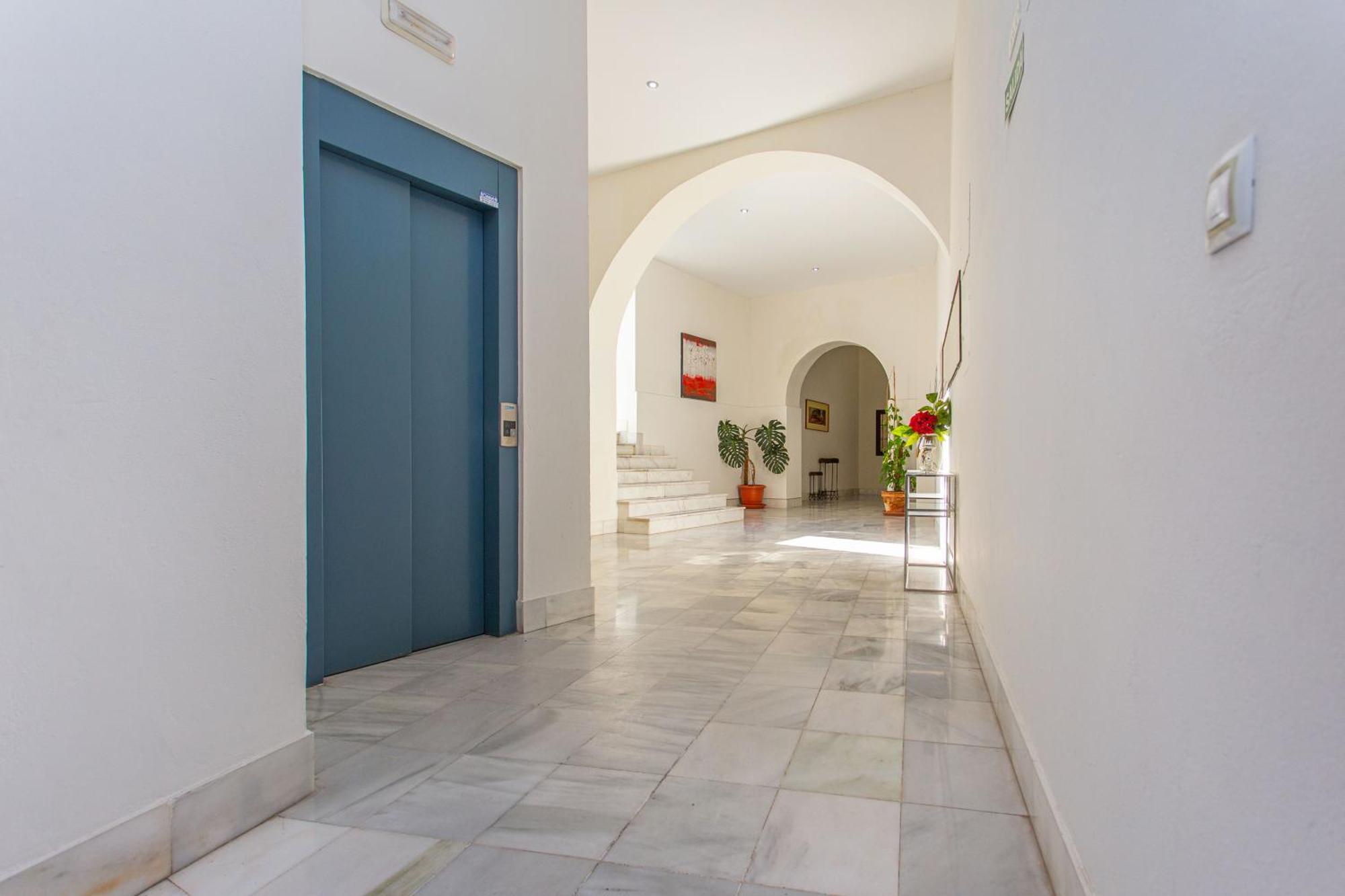 Apartamento Centro Con Piscina Y Parking El Puerto de Santa María Εξωτερικό φωτογραφία